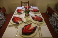 Slavnostni stul v restauraci